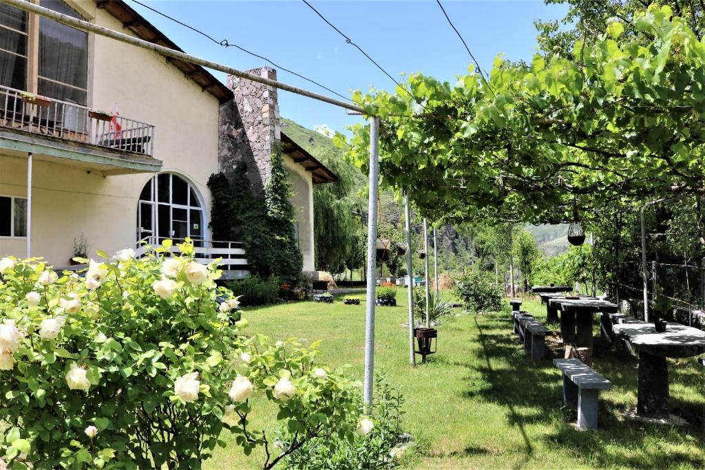 Zahrada ubytování Taoskari Hotel