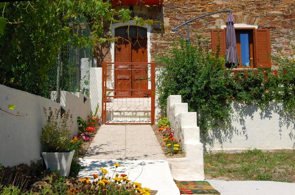 Rifugio del Bandito a Iglesias - Pittoresca Casa Montana