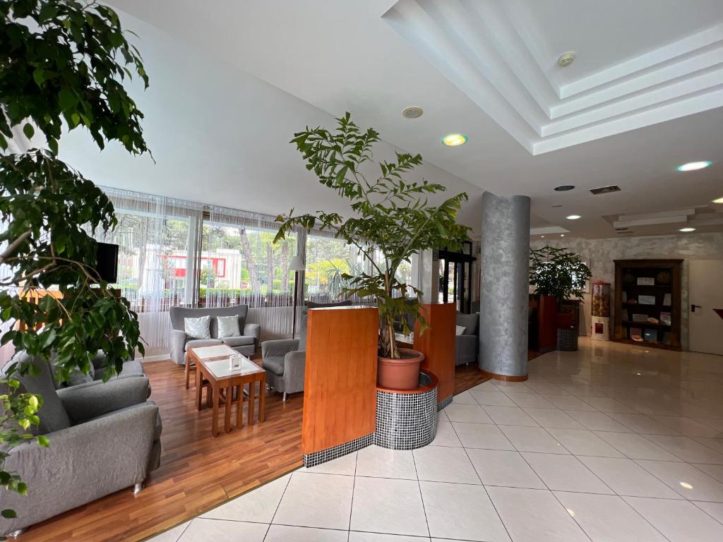 A seating area at Hotel Alemagna Bed&Breakfast Bibione Lido del Sole