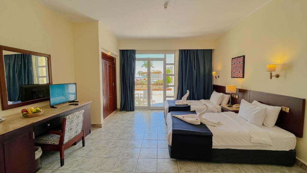 Sharm Reef Hotel - 1