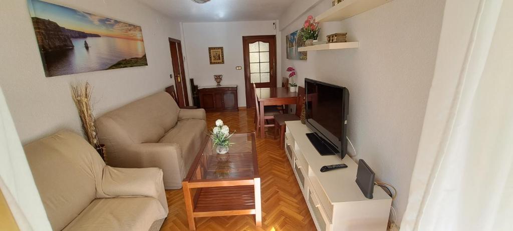 Μια τηλεόραση ή/και κέντρο ψυχαγωγίας στο El campello, Campello