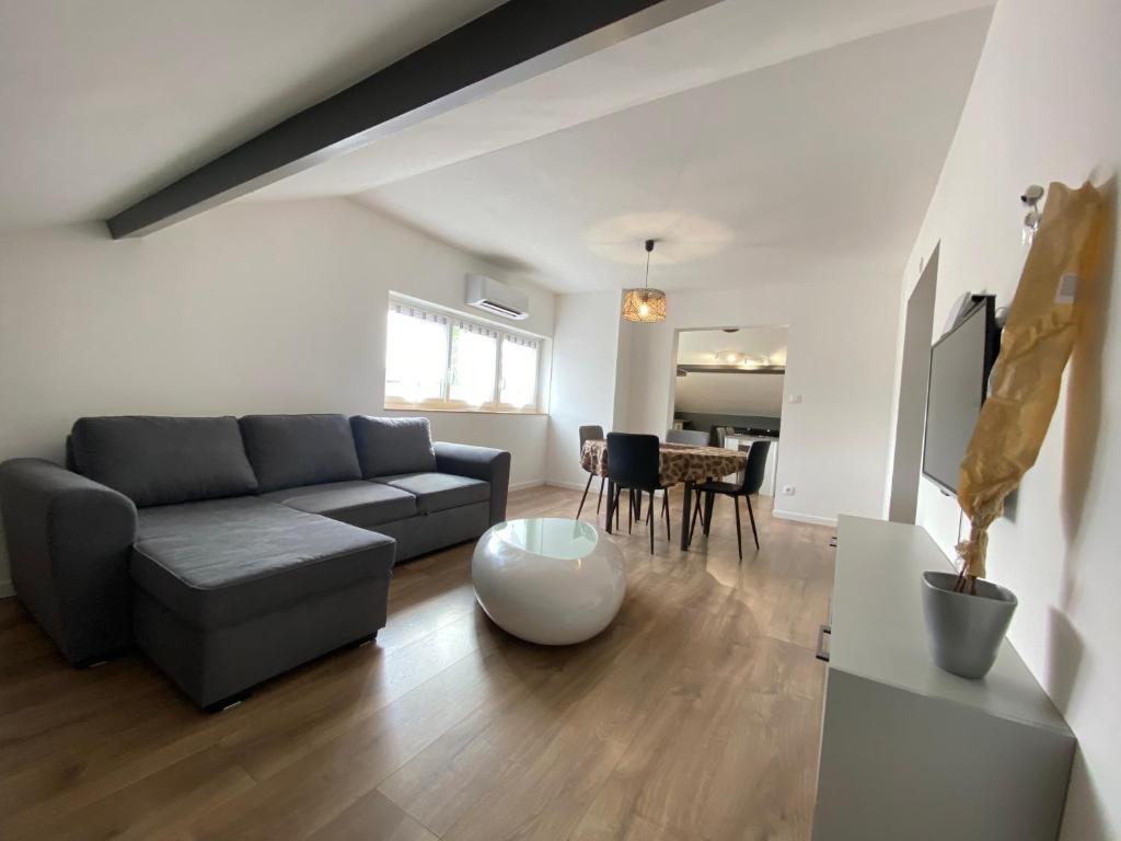 Gallery image of Appartement Moderne et Parking Privé in Toul