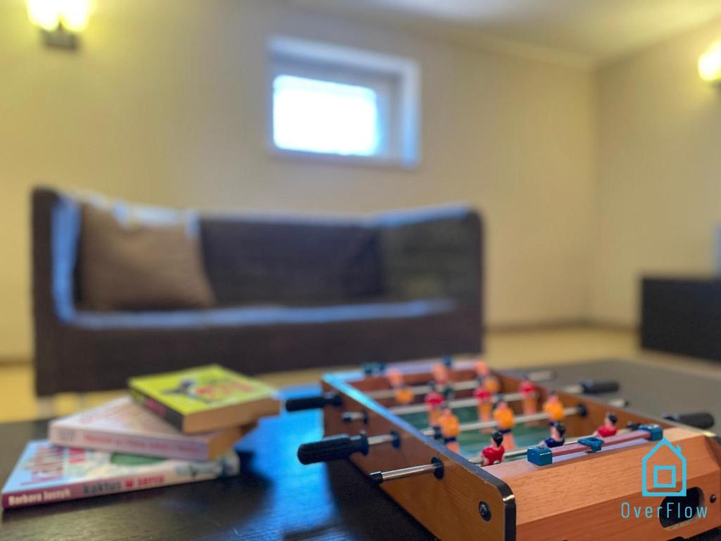 Posedenie v ubytovaní Zatoka Apartment- Tranquil Retreat, 15 Minutes to the Sea & Gdańsk City Center