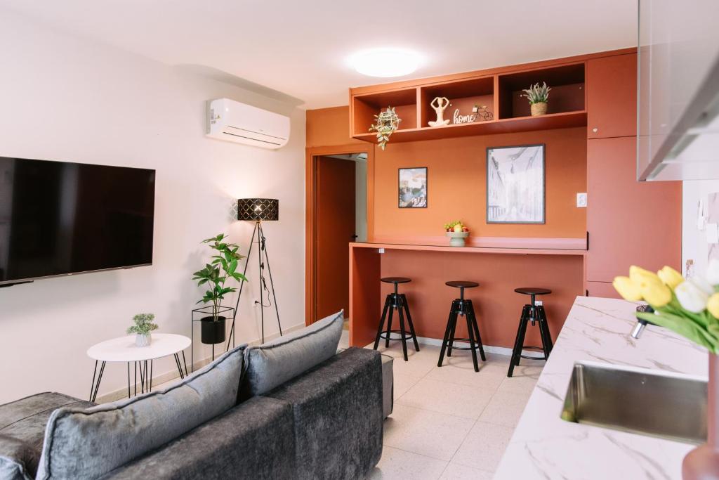 Greenview apartment