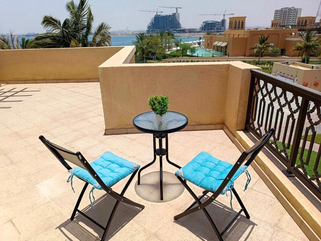 Sea and Sun Hotel Apartment