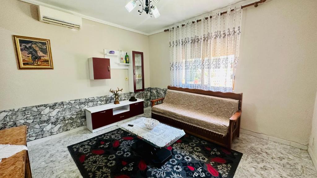 Jico Travel-Villa Samuel - Image 2