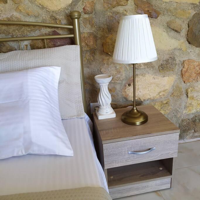 Gallery image of Studio Aphrodite in Afiartis