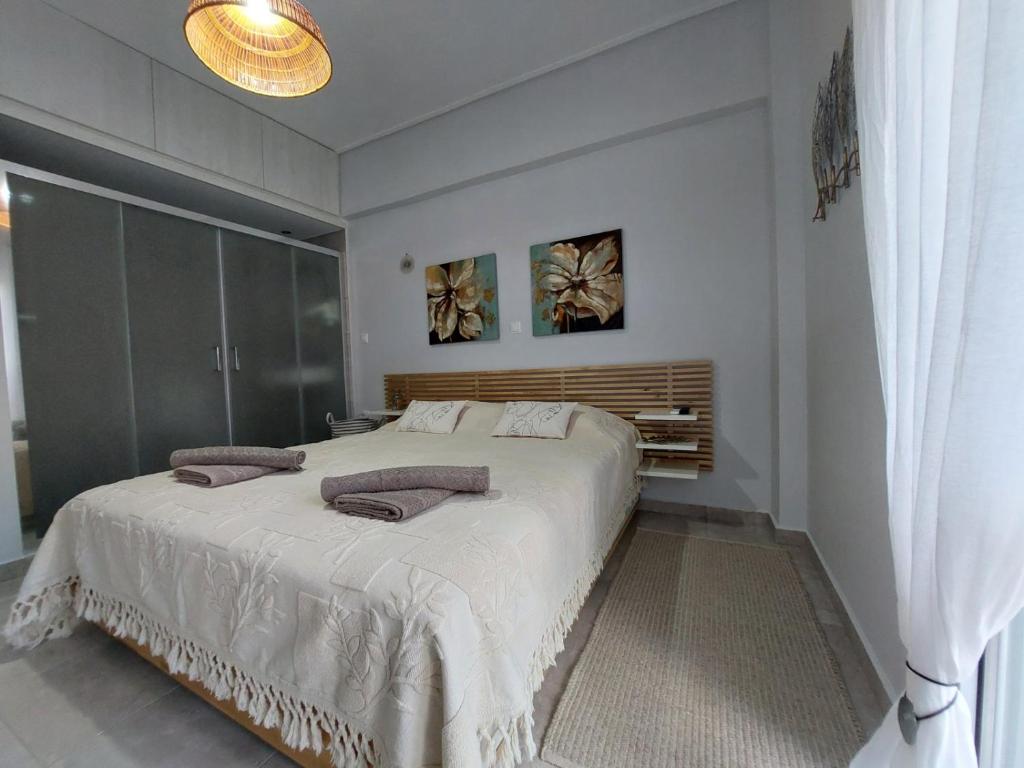 Łóżko lub łóżka w pokoju w obiekcie Zeppelin apartment