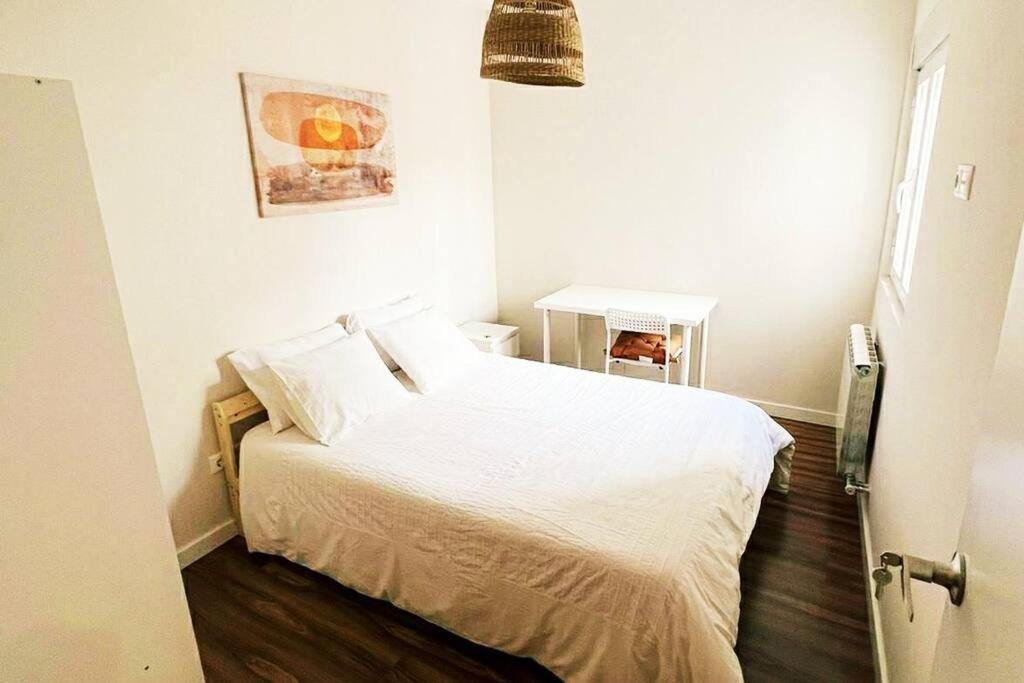 Fotografia z galérie ubytovania Quevedo Suites 4 - Centrico y totalmente Equipado - Toallas, Wifi y mucho mas v destinácii León