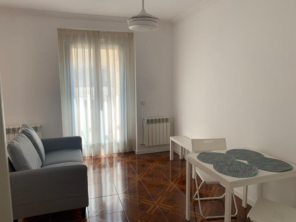 Apartment Loft Madrid Centro Malasaña, Calle Palma, Spain ...