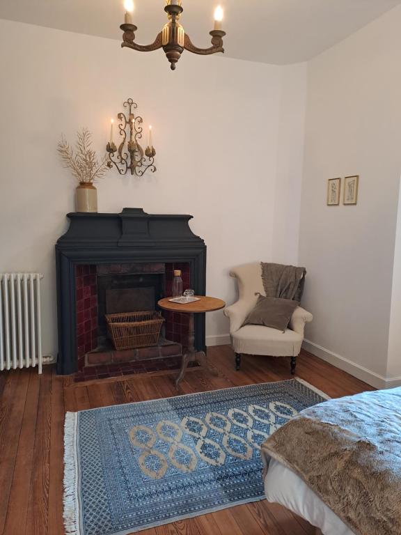 La Maison Pelloquin - Double Room With Garden View