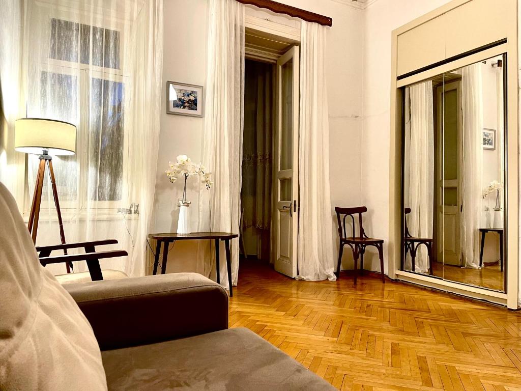 Easter Weekend Open House in the Texas Hill Country ... - Facebook - Peaceful Apartment Living In The City