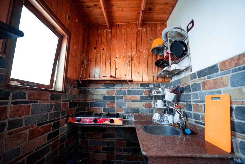 Kuchyň nebo kuchyňský kout v ubytování Rafiki Hostels - Dahab