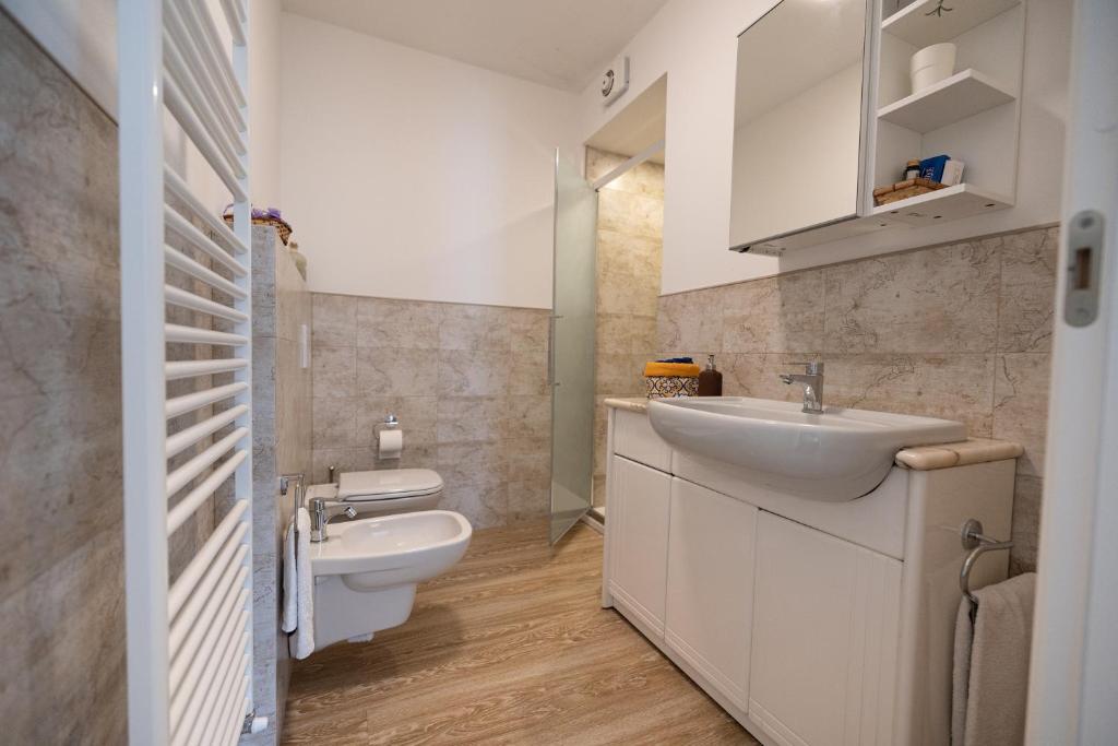 Koupelna v ubytování Casa soleggiata sull'altopiano