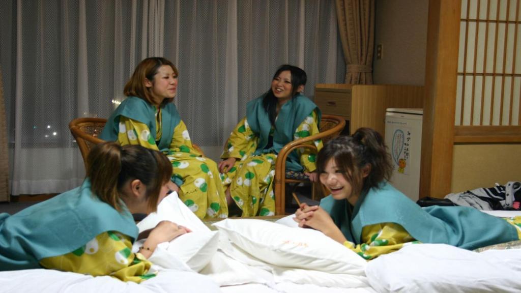 Majutusasutuse Yuyado Mikannoki külastajad