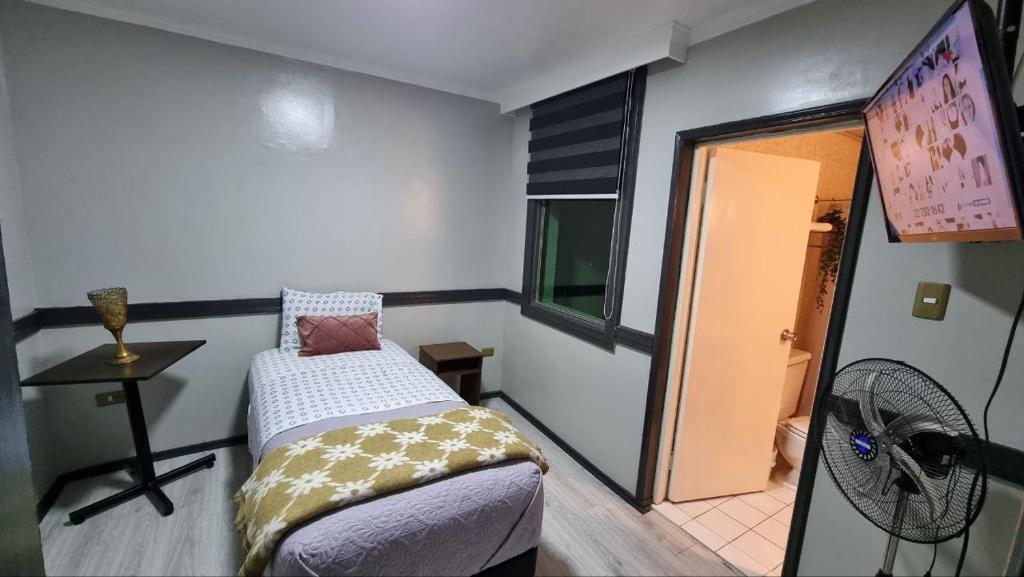 TV a/nebo společenská místnost v ubytování Hotel Asturias