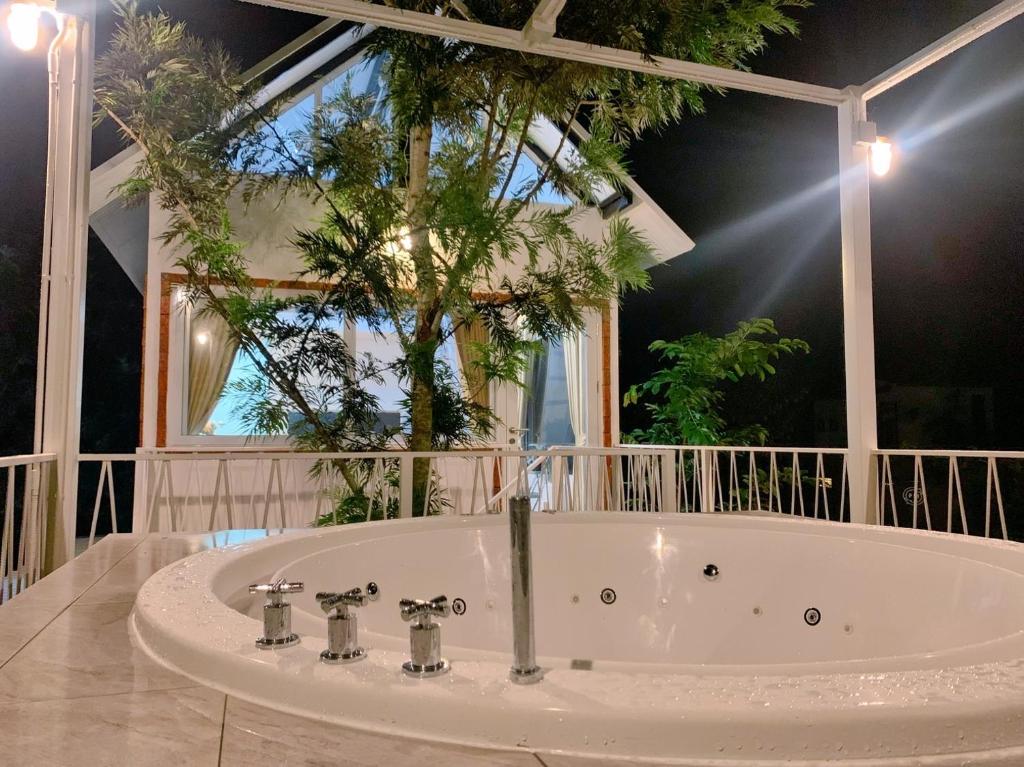 Fotografie z fotogalerie ubytování Blessing Moon Pool Villa Khaoyai v destinaci Ban Tha Wua Tai