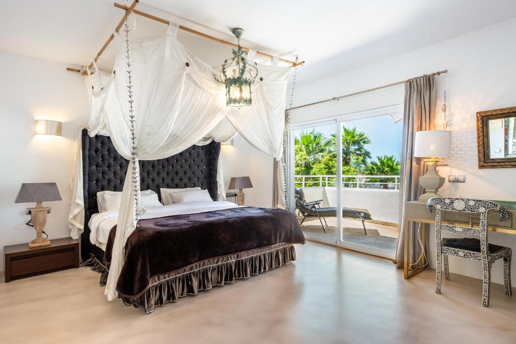 Villa Amarantos, Santa Eularia des Riu – Bijgewerkte prijzen 2023