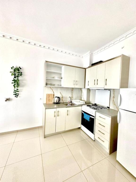 Sion Saranda Apartment 22 , a 2 bedroom apartment in the center of the city - Image 8
