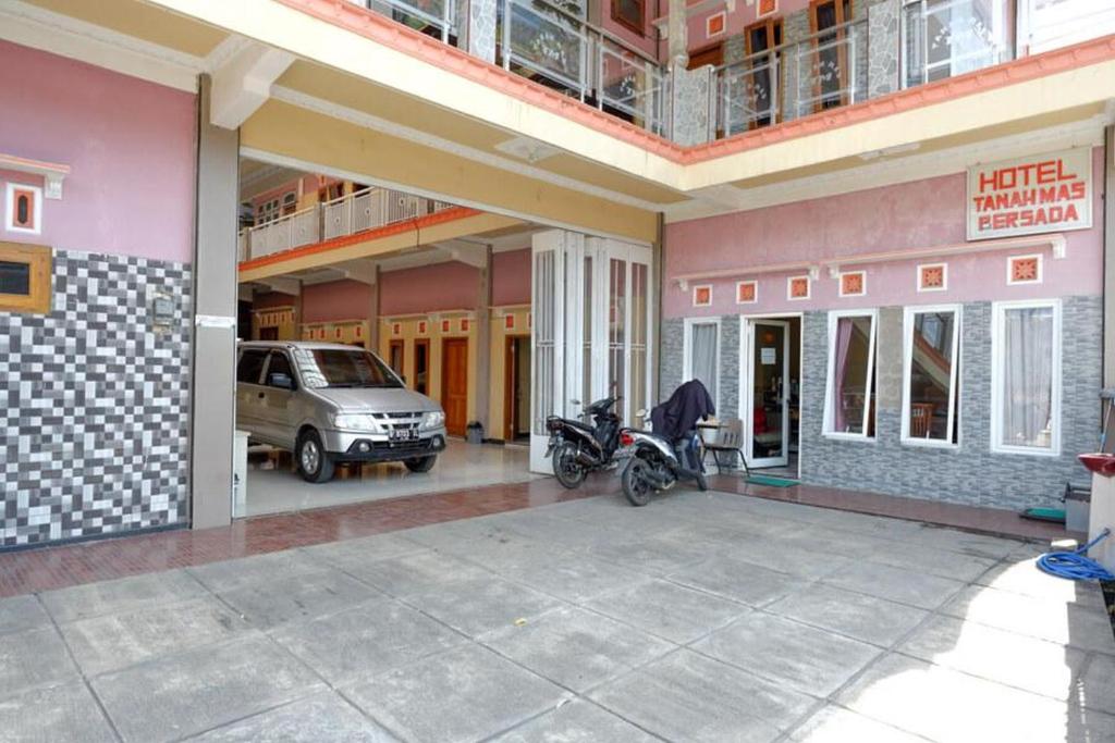 Fotografie z fotogalerie ubytování RedDoorz near Desa Wisata Tambi Dieng v destinaci Wonosobo