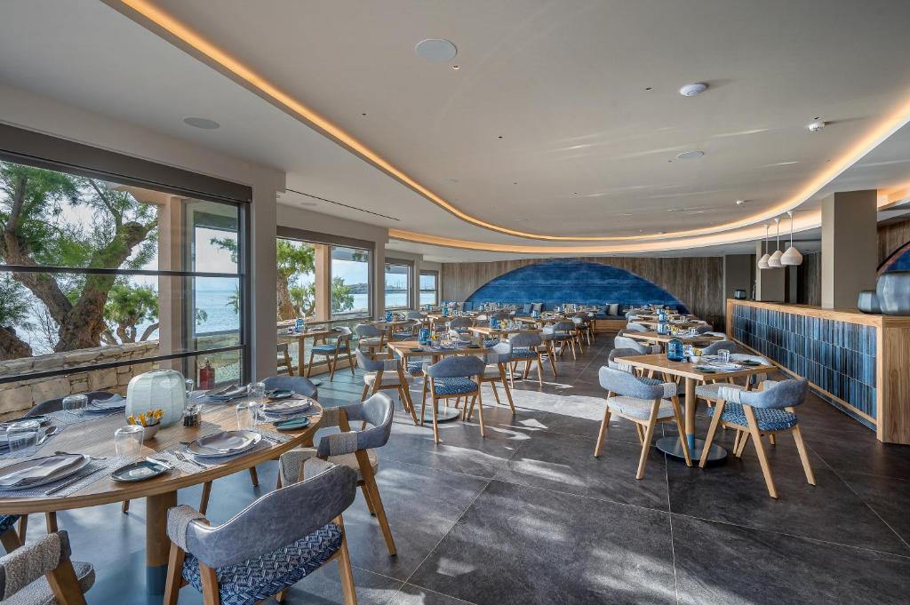 Restaurace v ubytování Creta Maris Resort