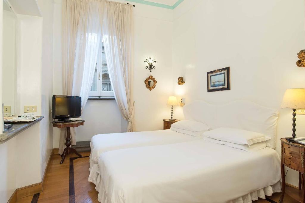 Hotel Fontana - Resim 14