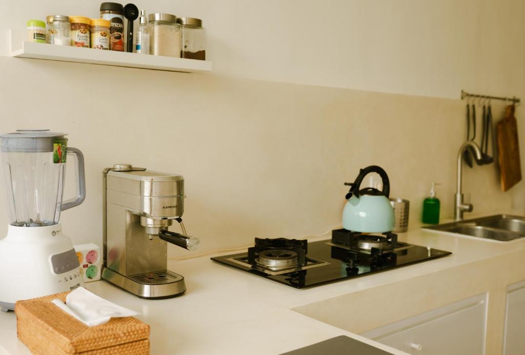 Shortcut Breeze Guest House - 7