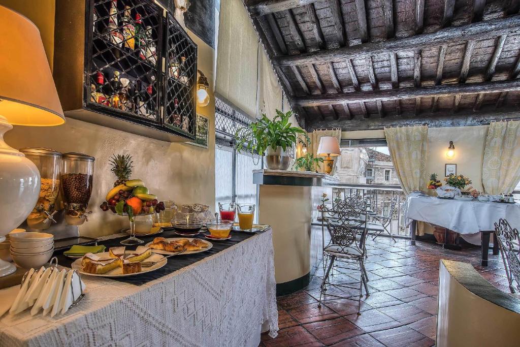 Hotel Fontana - Resim 12