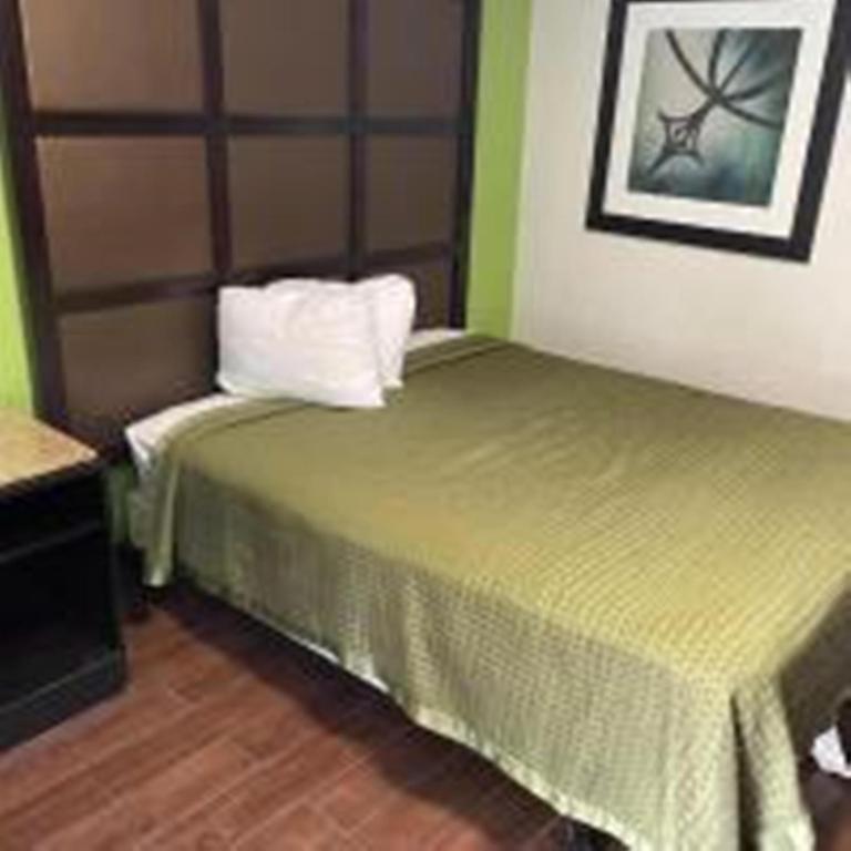 Sunrise Extended Stay Hotel - Room De Deluxe King