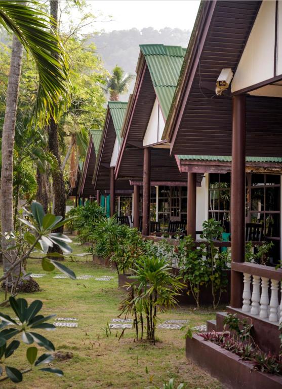 Southern Lanta Resort - 2