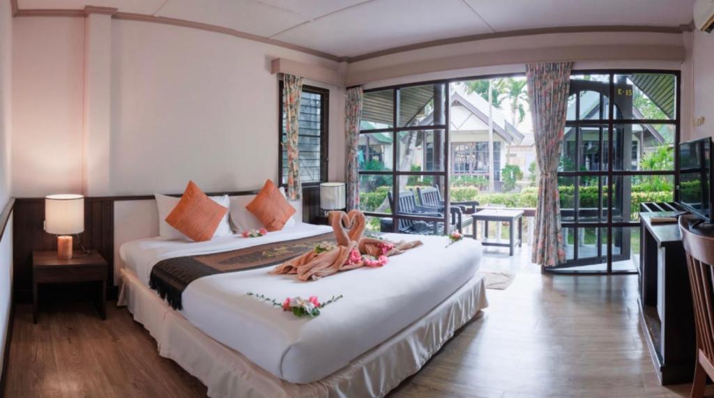 Southern Lanta Resort - 3