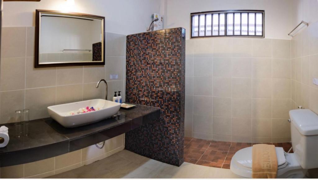 Southern Lanta Resort - 6