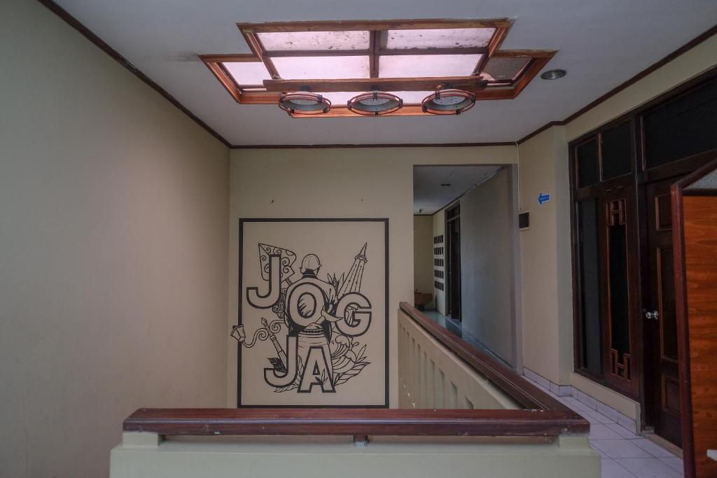 Fotografija v galeriji nastanitve Urbanview Hotel Syariah Wisnugraha by RedDoorz v mestu Yogyakarta