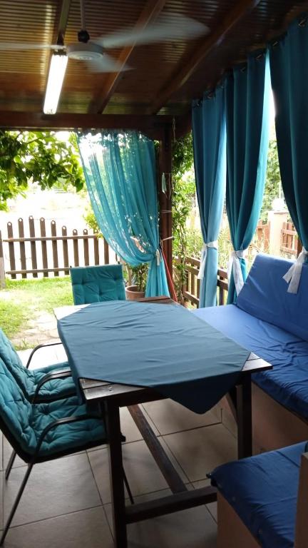 Balkón nebo terasa v ubytování Nefeli Maisonette
