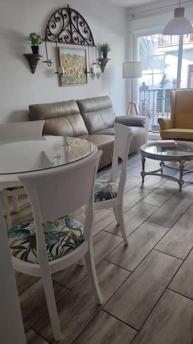 Posedenie v ubytovaní Apto Superconfortable en Fuengirola