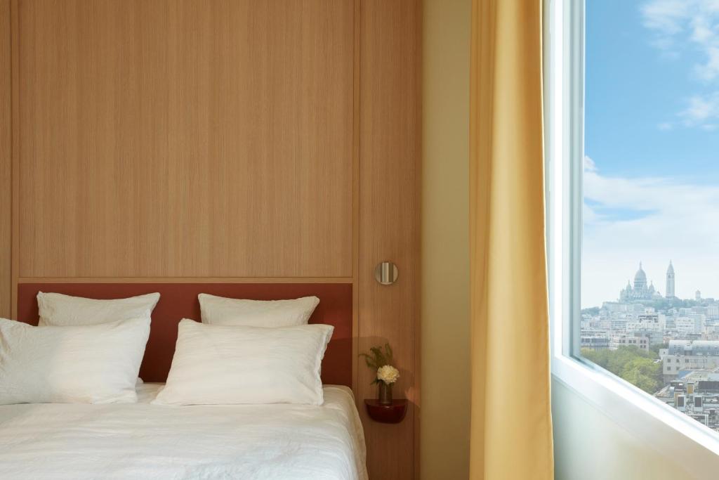 
Classic Double Room with Sacré-Cœur view
