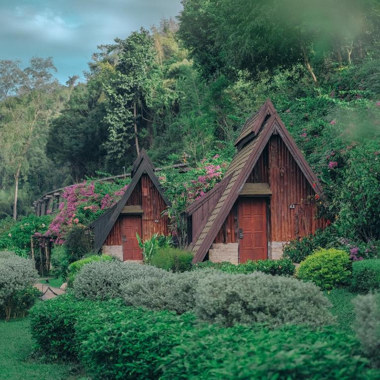 Suan Sai Yok Resort - 4-Bed Mixed Dormitory Room