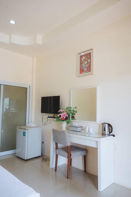 Baanpufa Resort - Superior Double Or Twin Room With Terrace