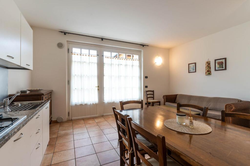 Kuchyň nebo kuchyňský kout v ubytování Agriturismo Corte Salandini