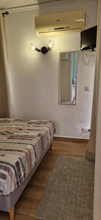 En Denia, urbanización el palmar con piscina, toboganes y ...
