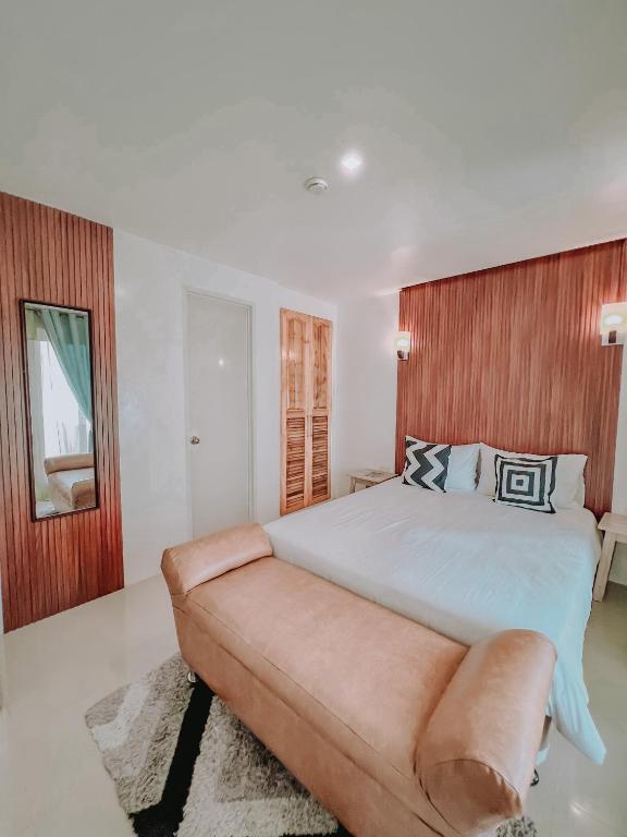 A Villas Resort & Restaurant - Deluxe Double Room With Sea View