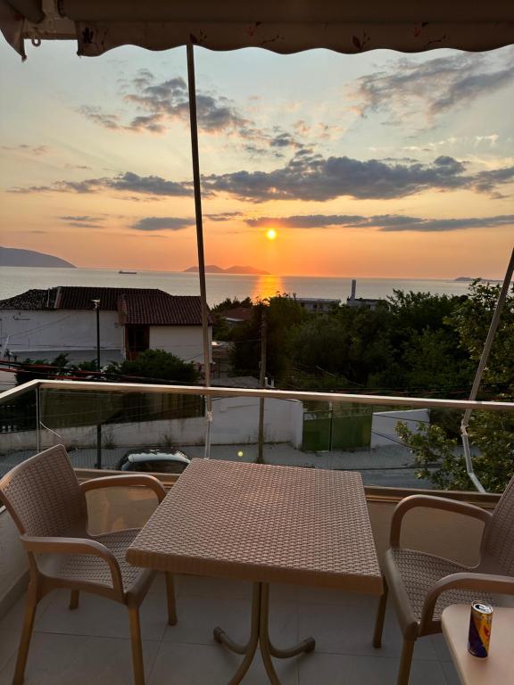 Seaview Apartment in Vlore - Image 3