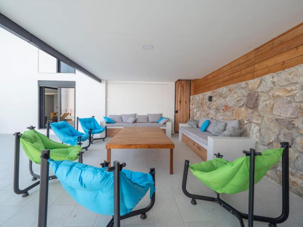 Prostor za sedenje u objektu Seaview Villa with pool-Vanja