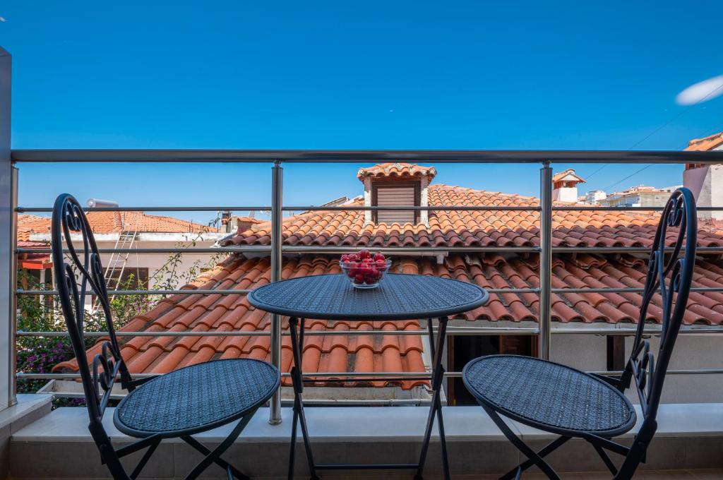 Sunshine Apartments - 8