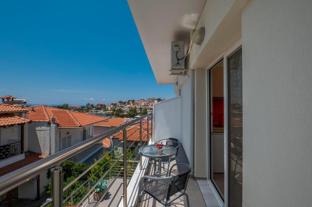 Sunshine Apartments - 15