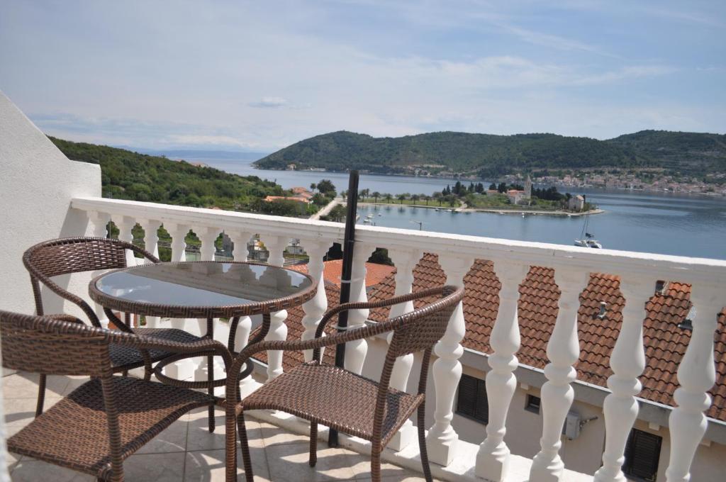 Příroda nedaleko apartmánu