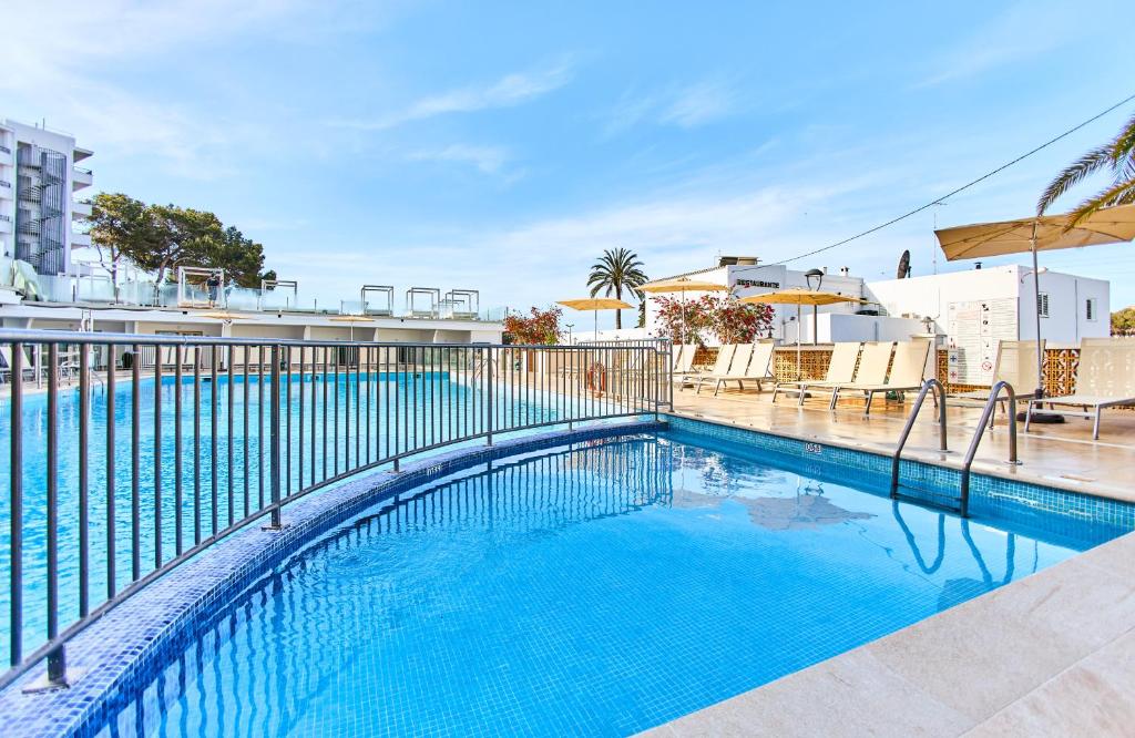 Leonardo Suites Hotel Ibiza Santa Eulalia, Es Cana – Updated ...