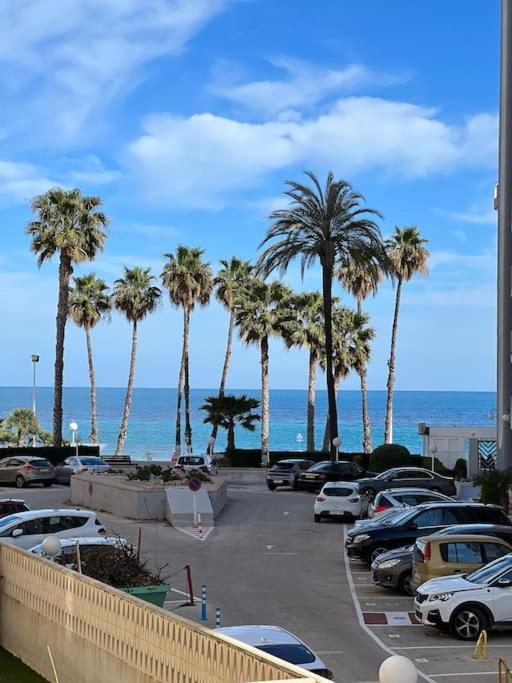 España Calpe Apartamento en primera línea de la Playa de la Fossa vista mar y al Peñón