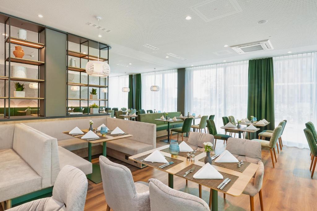 Posezení v ubytování H+ Hotel Frankfurt Eschborn