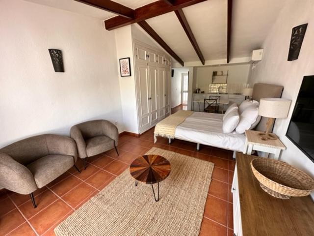 Postel nebo postele na pokoji v ubytování Banus Lodge
